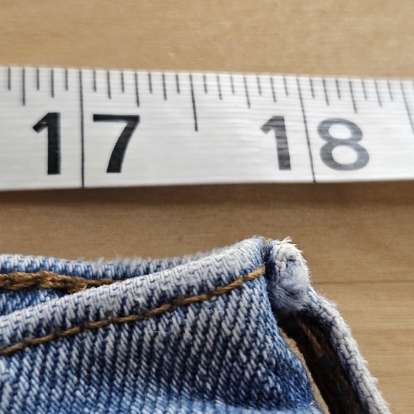 Abercrombie & Fitch The Dad Short High Rise Button Fly Womens 16 Festival Grunge - Picture 6 of 11